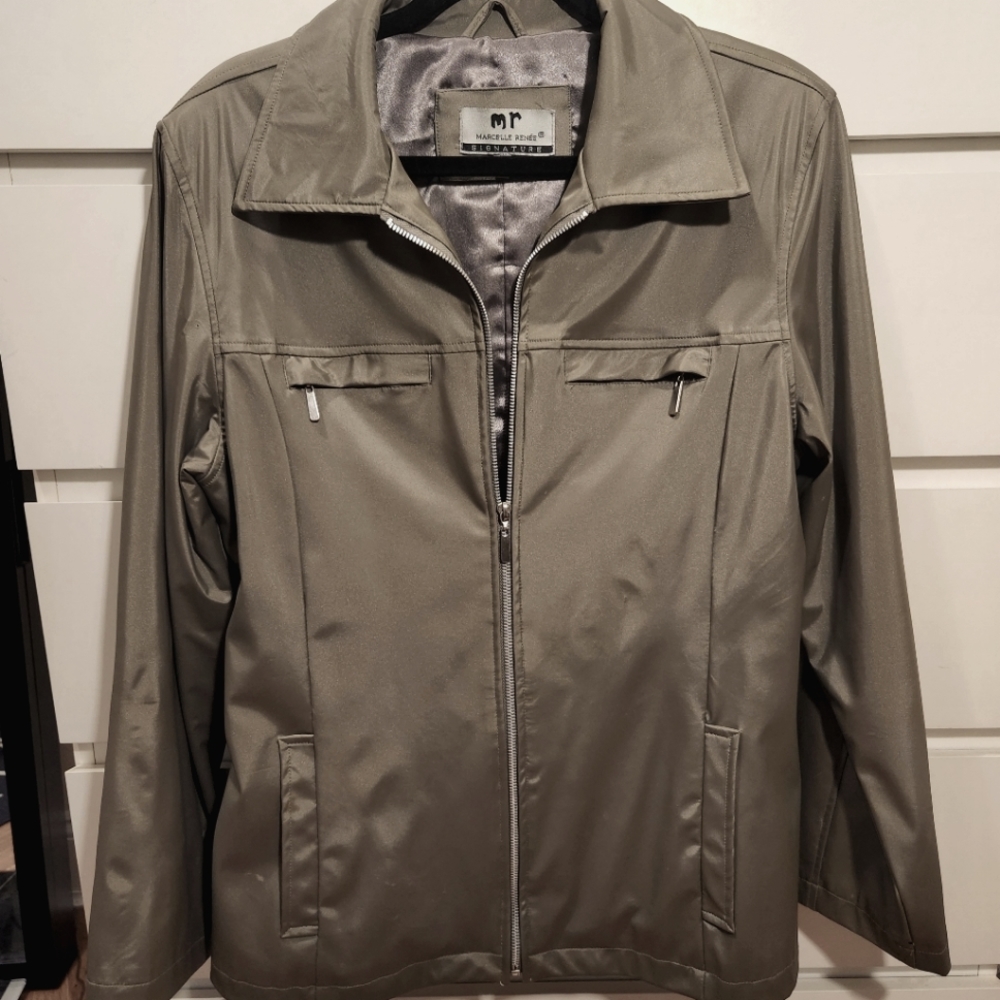 Marcelle Renee Vintage Signature Iridescent Wet Look Jacket in Taupe Size M
